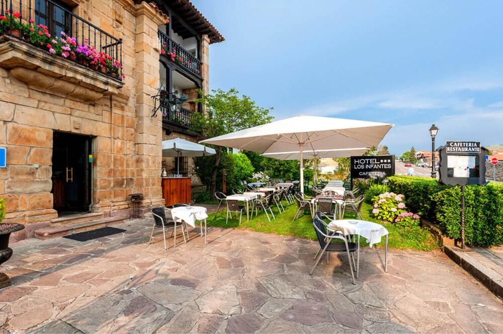 Hotel Museo Los Infantes Santillana del Mar Exterior foto